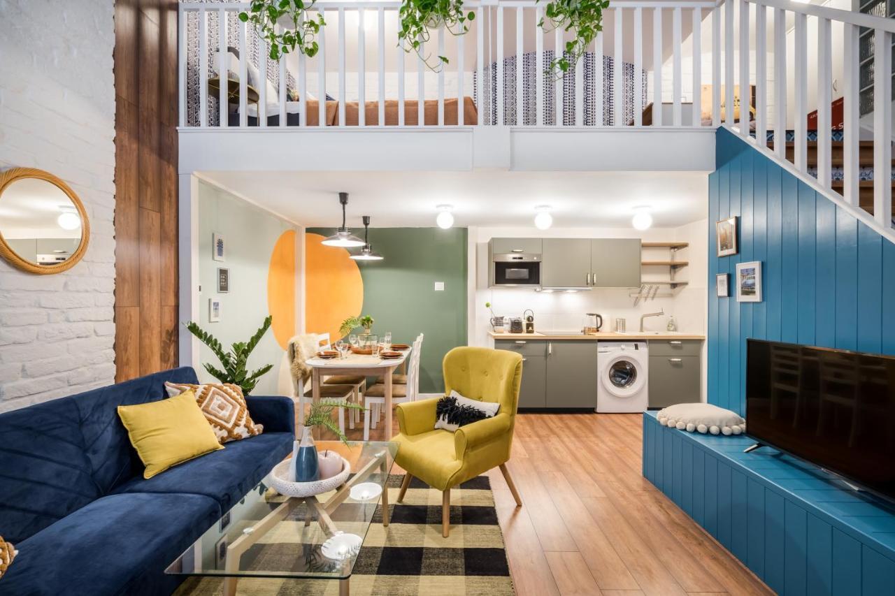 Colorful Designer Home In The Heart Of Budapest Eksteriør billede